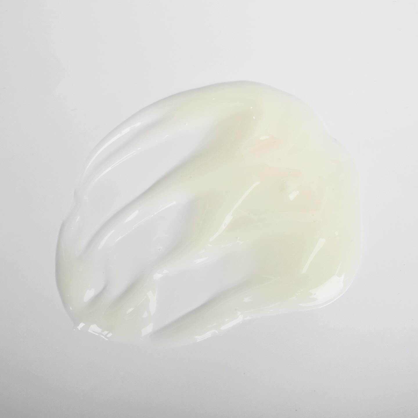REVITALIZING FLUID 300ml